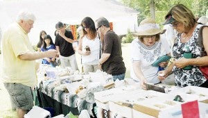 The Brundidge Business Association sponsored the annual SpringFest on the grounds of the historic Bass House Saturday in downtown Brundidge. Dixie Shehane, BBA president, said the weather cooperated and it was a perfect day for a festival. The festival feature arts and crafts, non-stop entertainment, games for the kids and food and fun for all. Gary Chinberg’s rock shop was a popular stopping place for collectors and browsers.   The mid-day sun had vendors keeping cool any way possible but the dancers kept their feet moving from early morning until the tents were folded. 