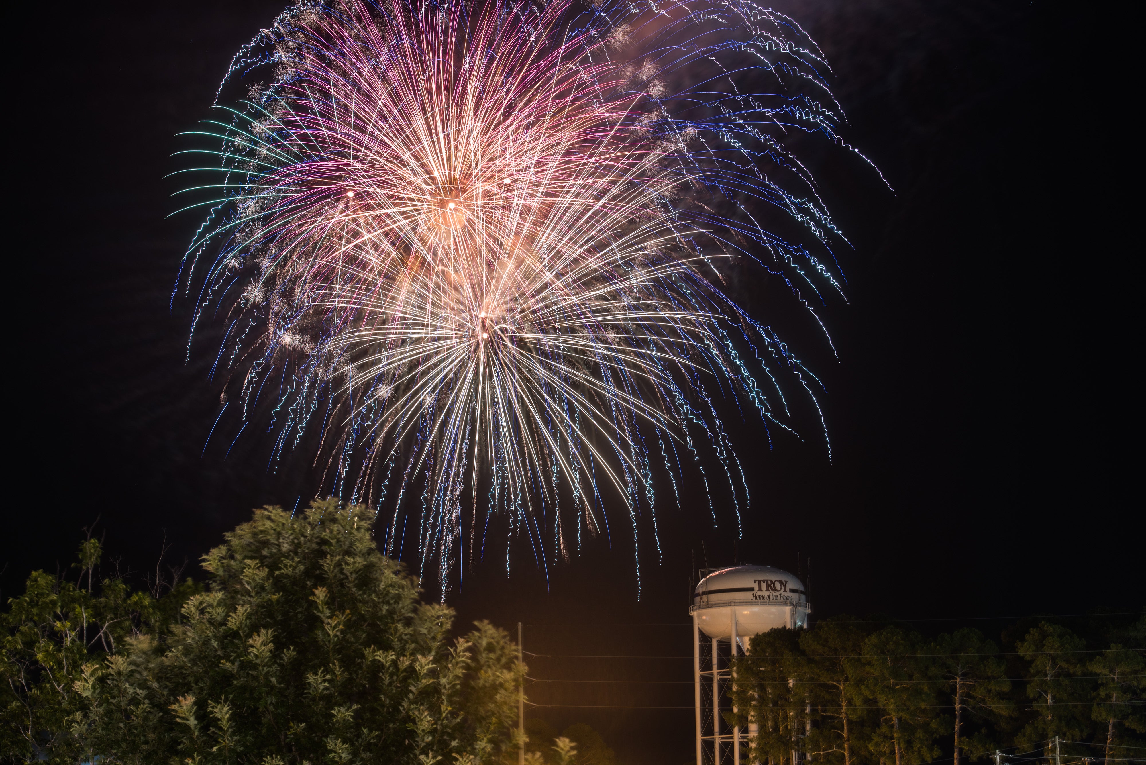 LIGHT SHOW Troy hosts fireworks display The Troy Messenger The