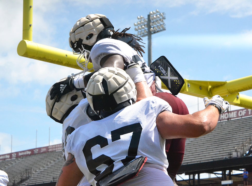 Troy Battles Through Second Scrimmage of the Spring - Troy