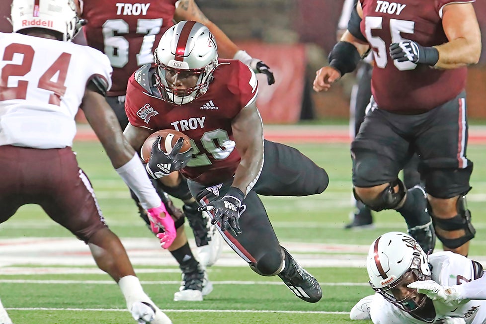 Troy Travels to Auburn for First Midweek Clash of 2022 - Troy University  Athletics