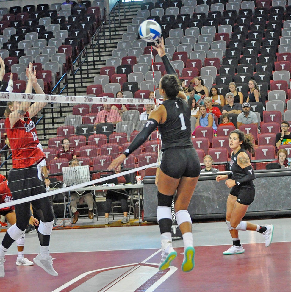 Troy volleyball opens 2023 season - The Troy Messenger | The Troy Messenger